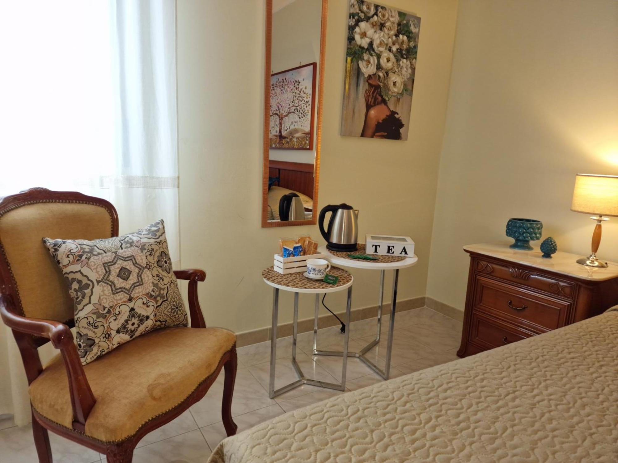 Apartamento Lorenzo Guest With Free Private Parking-- Cantieri Culturali *